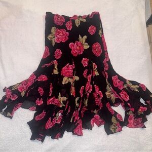 Vintage 90s Nostalgia Black Skirt with Pink Rose Print and Green Leaves